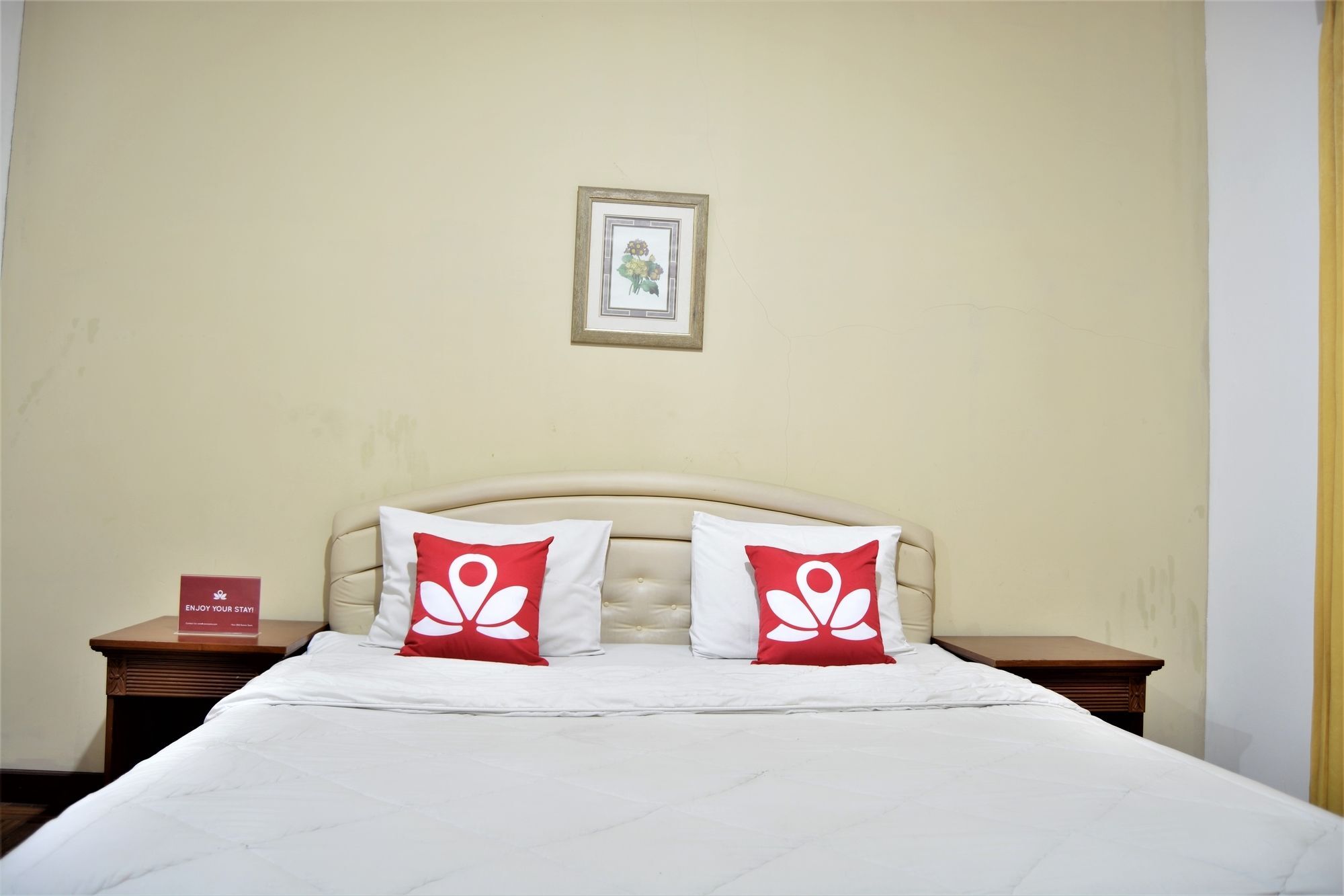 Zen Rooms Basic Cipanas Km.78 外观 照片